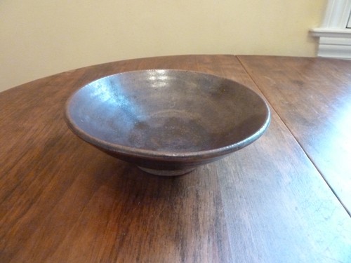 Artist signed studio pottery - artist,
